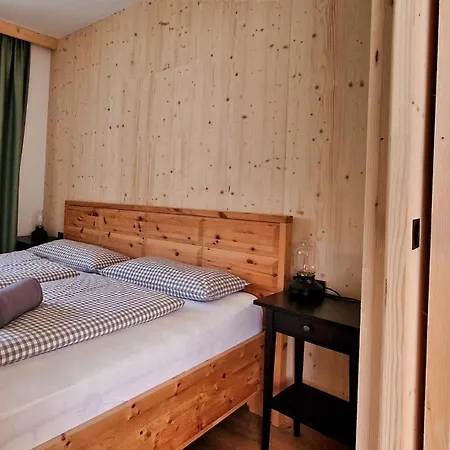 Apartment Alpen-apartments Schanzlbichl Fuegen